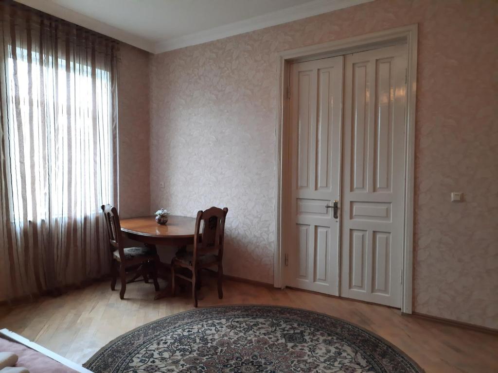 Sisi Guest House room 6